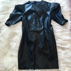 NWT! FAUX LEATHER SHIFT DRESS WITH PUFF SLEEVES FROM BOOHOO! SIZE 12! NEVER WORN